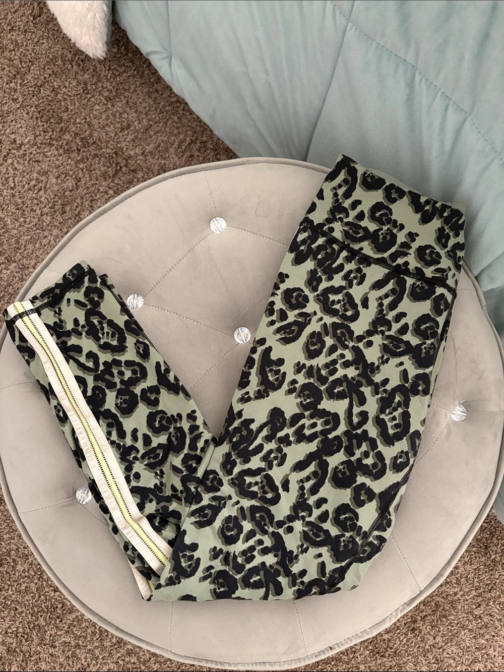 Victoria Sport- Knockout by Victoria’s Secret - Green Leopard Print Yoga Pants